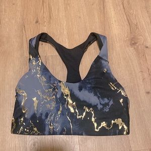 Old Navy Active power soft Medium support sports bra metallic gold marble black
